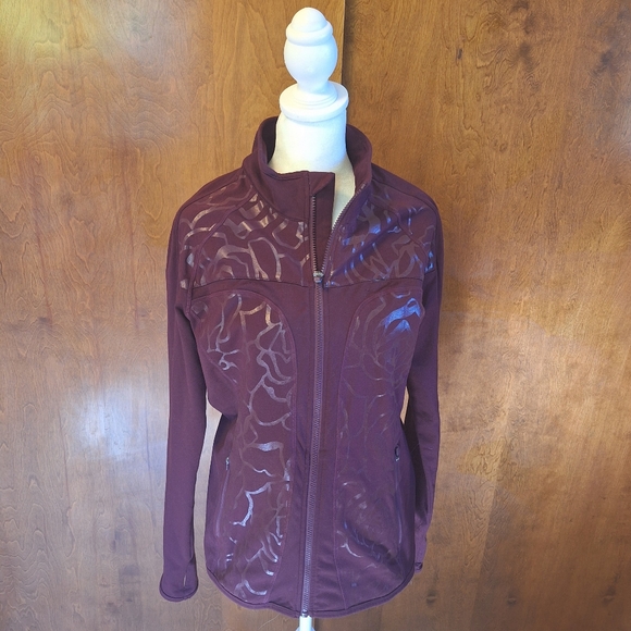 Fabletics Maroon Utility Jacket - Picture 5 of 6